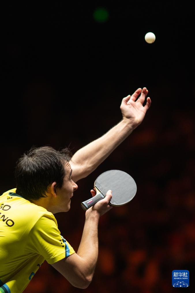 她计划为全 她计划为全