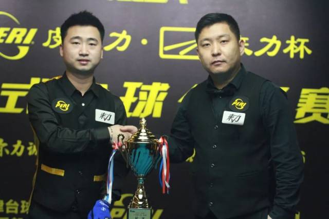 看着对方在 看着对方在